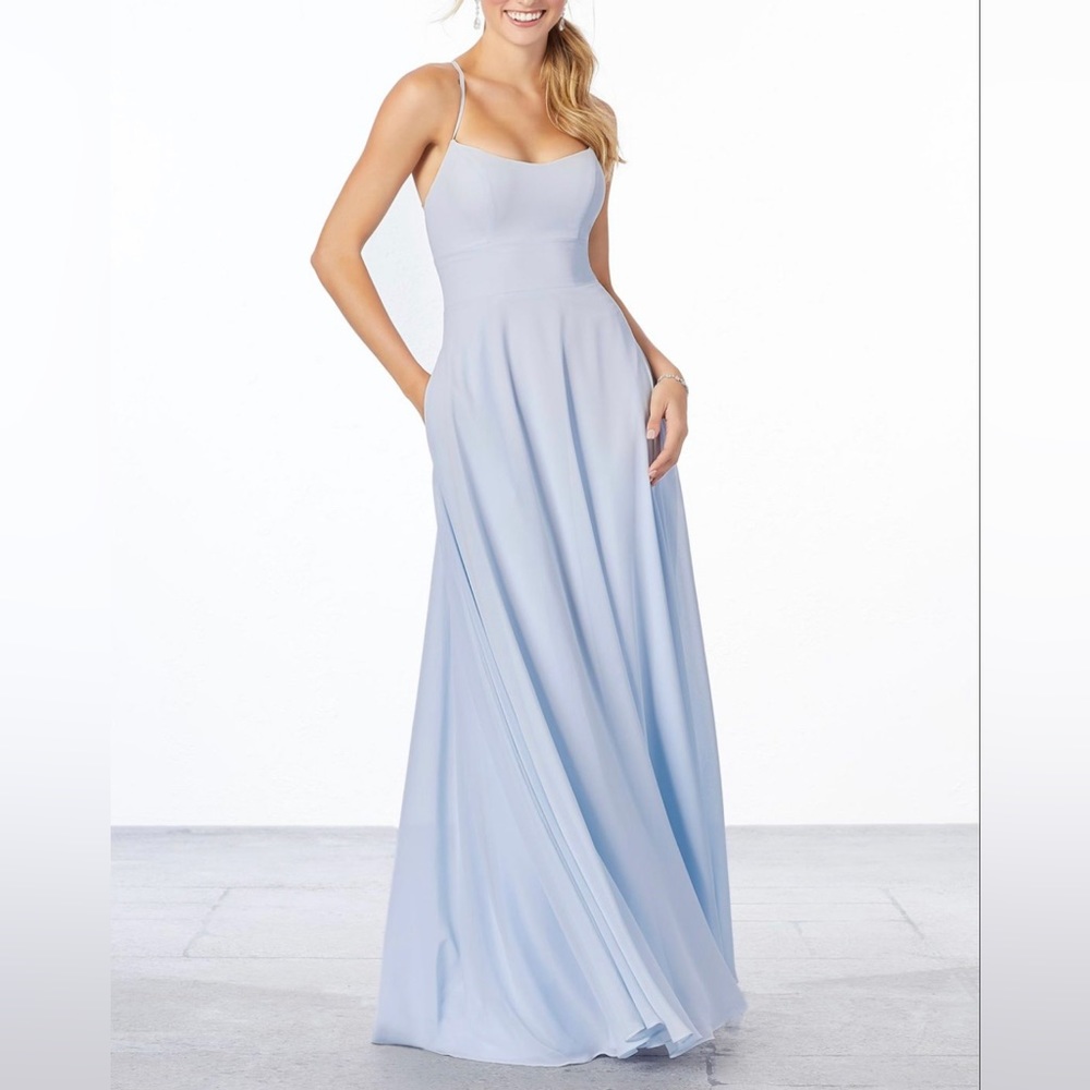 Morilee Simple Chiffon Bridesmaid Dress
STYLE #21655 size 6 US in Champagne